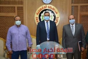 وأوضح محافظ الدقهلية أن هناك تعاون متميز مع منظمات المجتمع المدني والجمعيات الأهلية ورجال الأعمال في الدقهلية ولهم جهود ملموسة في التعاون والمشاركة المجتمعية مع الدولة في توفير مشروعات وخدمات للمواطنين