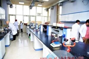 صيدلة الجامعة المصرية الروسية تقدم نصائح للتعذية السليمة للوقاية من الأمراض