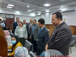 الجيزاوى" و" الخولى " يتفقدان اختبارات القبول بالجامعات الأهلية بمركز الاختبارات بجامعة بنها