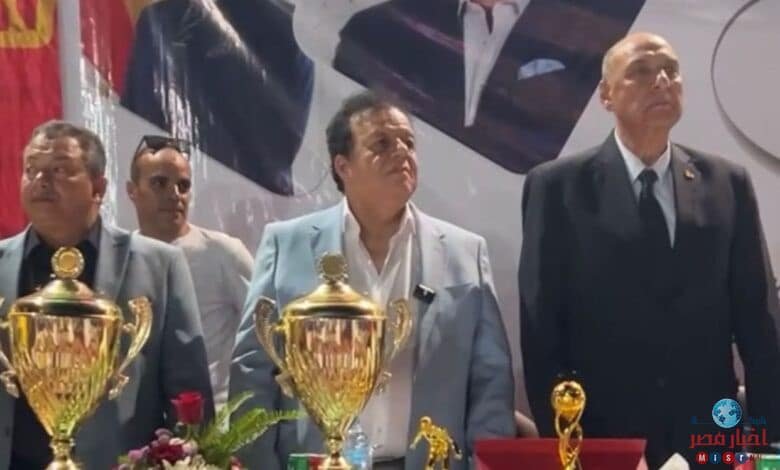 اللواء خالد متولي ود.عاطف عبد اللطيف قبل توزيع الجوائز